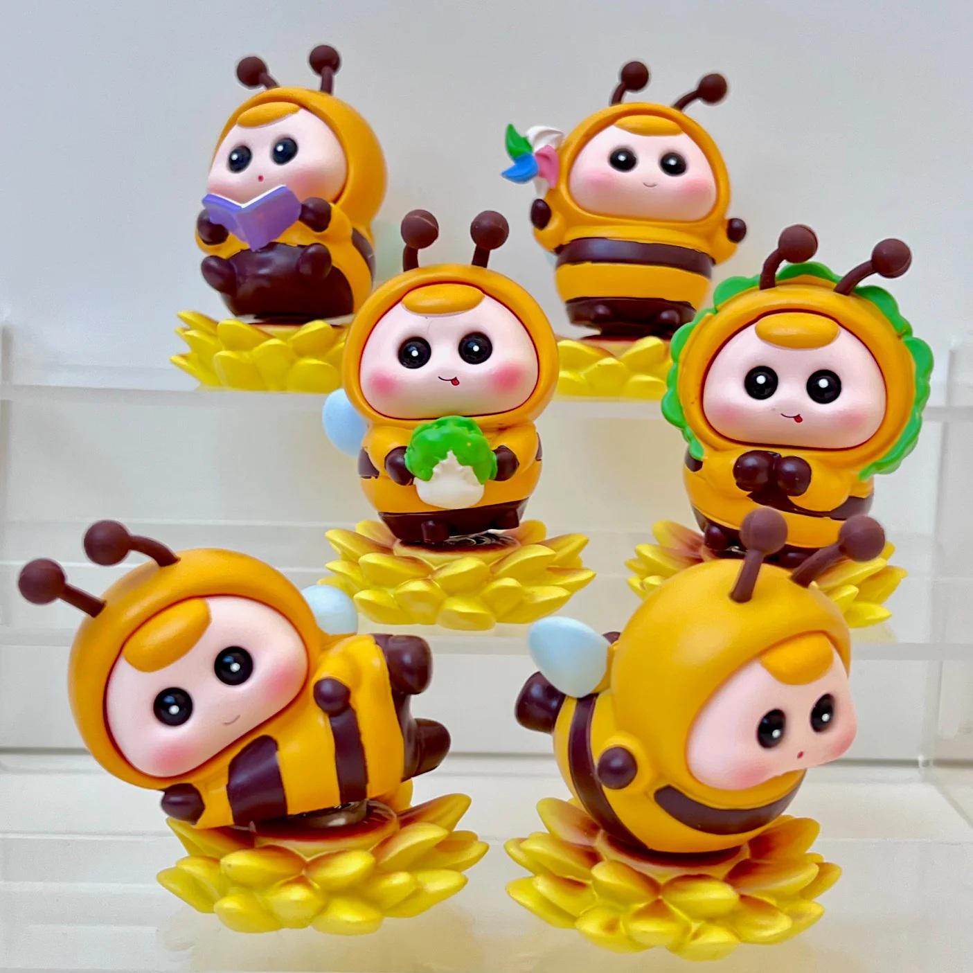 Blind Box Spinning Bee Bee | collage